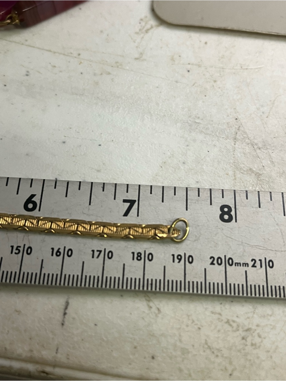 Gold Tone Flat Serpentine Chain Bracelet Textured Herringbone 7.5" Lobster Clasp - Picture 3 of 4